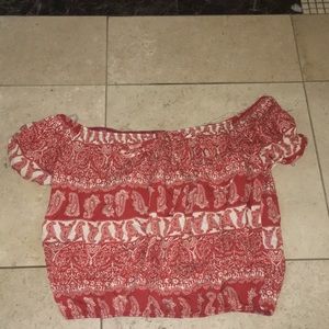 Off the shoulder short sleeve top with print